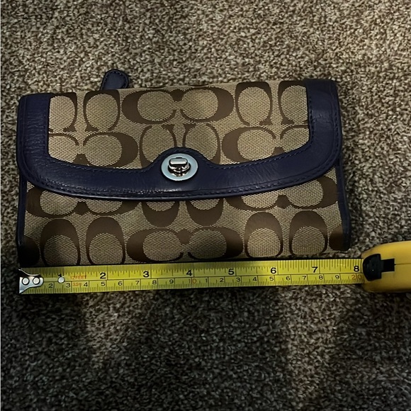 Coach wallet - Picture 7 of 7